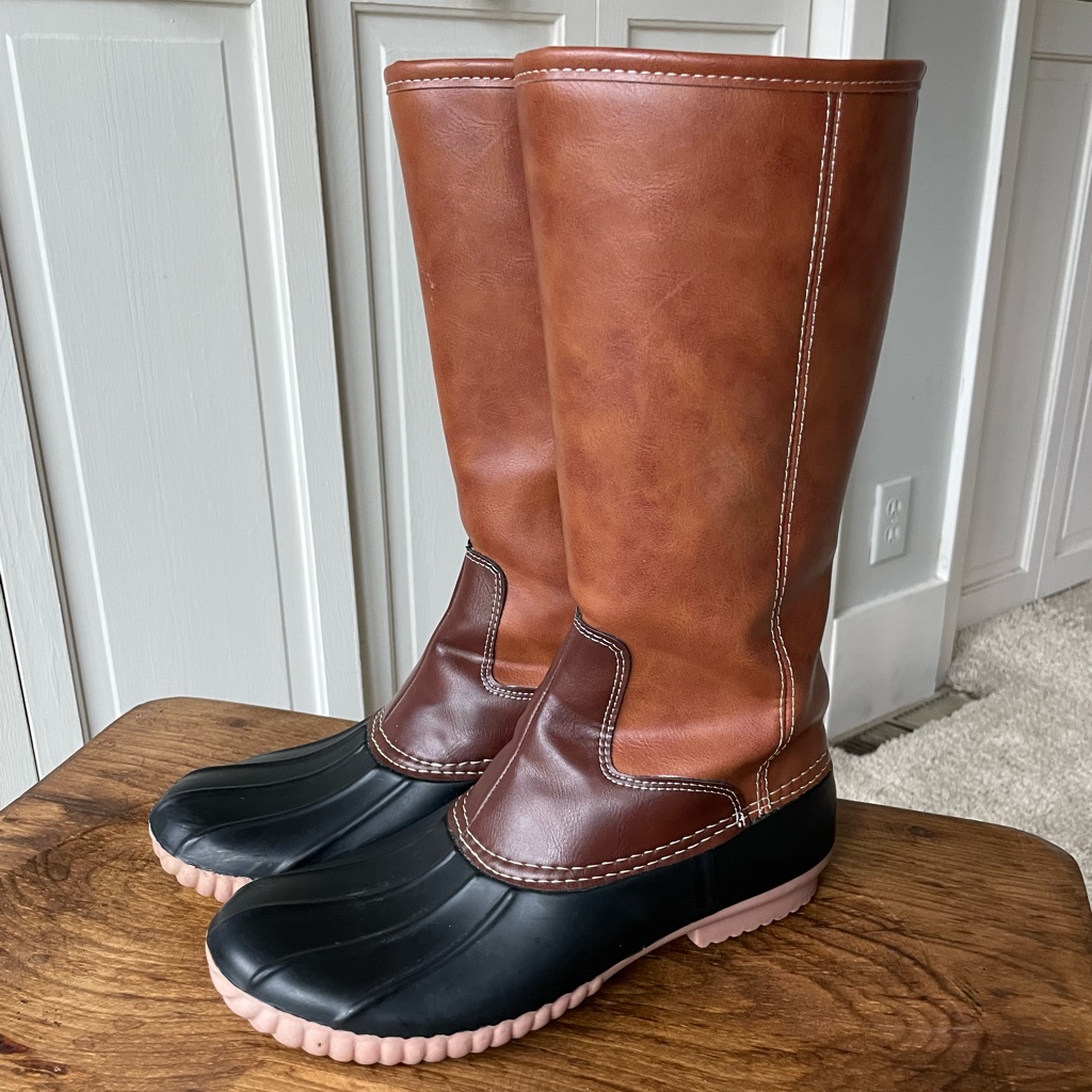 Very Clean Waterproof Tall Duck Boot Very Clean Waterproof Tall Duck Boot